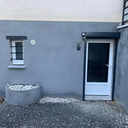 Appartement Sous-sol Aménagé équipé Avec Jardin&parking *